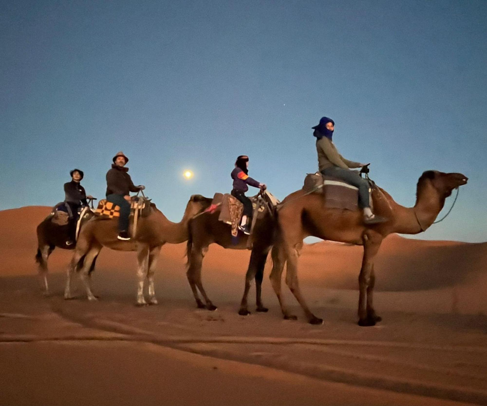 Luxury Bedouin Camp Bed & Breakfast Merzouga Luaran gambar